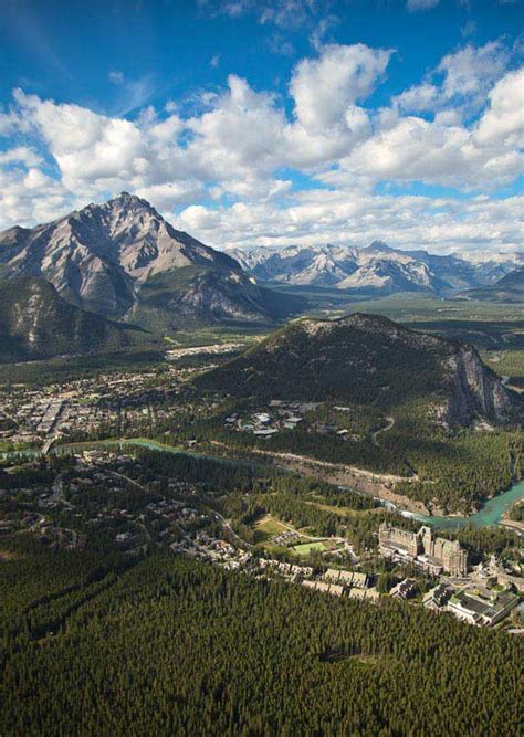 jasper live webcam|Watch Live Web Cams in the Canadian Rockies